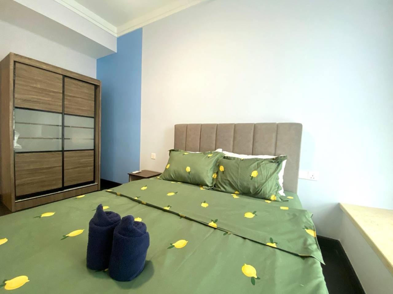 Apartment R&f Princess Cove Jb By Sc